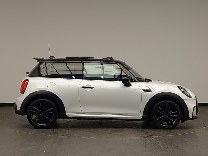 Used MINI Hatch 2024 for sale - 78093284: Photo 2