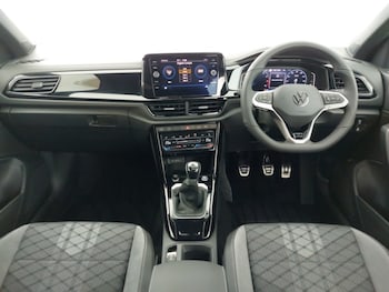 Used Volkswagen T-Roc 2025 for sale - 77597300: Photo