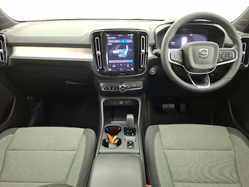 Used Volvo XC40 2023 for sale - 79534435: Photo