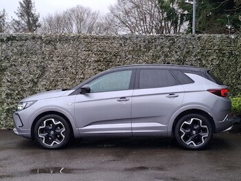 Used Vauxhall Grandland 2023 for sale - 78642957: Photo
