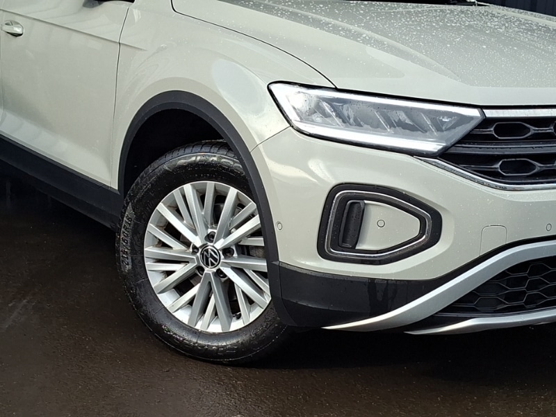 Used Volkswagen T-Roc 2022 for sale - 77912967: Photo 9