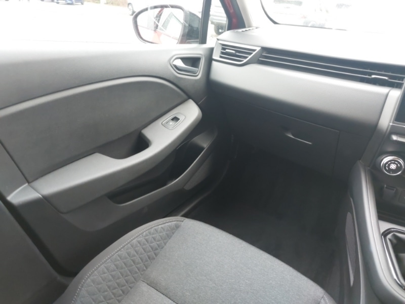 Used Renault Clio 2023 for sale - 77981001: Photo 10