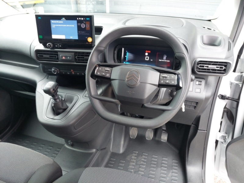 Used Citroen Berlingo 2024 for sale - 76343225: Photo 7
