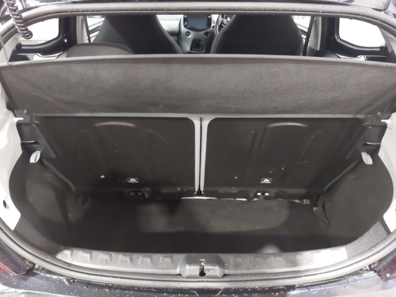 Used Toyota AYGO 2020 for sale - 78080371: Photo 8