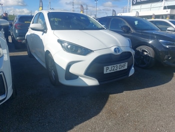 Used Toyota Yaris 2023 for sale - 78580792: Photo