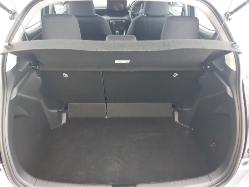 Used Mazda Mazda2 HYBRID 2024 for sale - 76846576: Photo 8