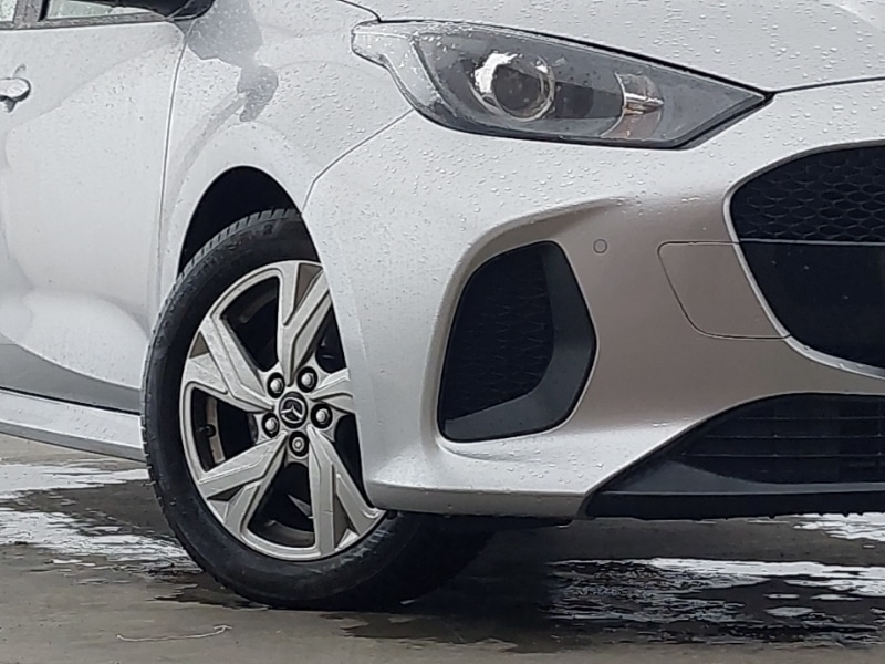 Used Mazda Mazda2 HYBRID 2024 for sale - 76846576: Photo 9