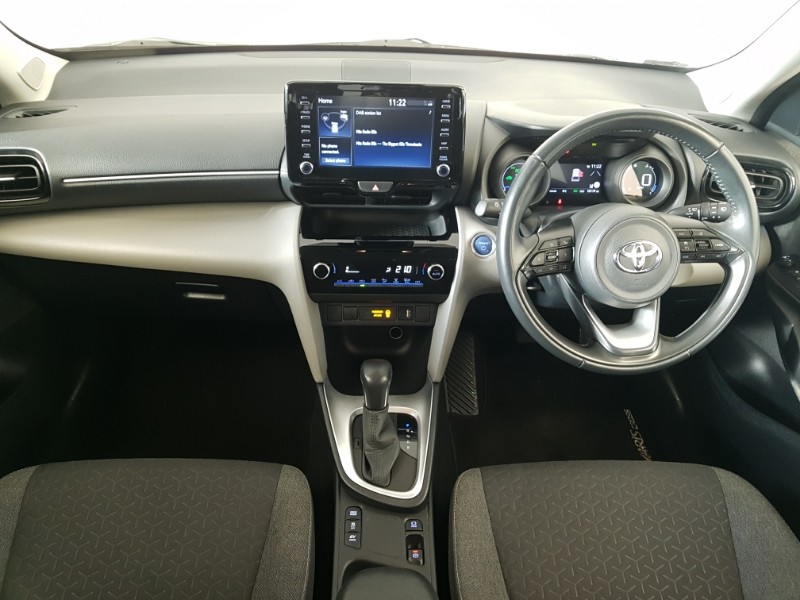 Used Toyota Yaris Cross 2022 for sale - 77206224: Photo 2