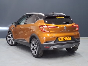 Used Renault Captur 2022 for sale - 76051772: Photo 3