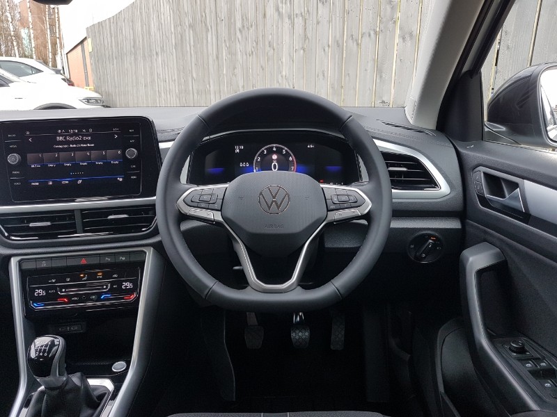 Used Volkswagen T-Roc 2025 for sale - 77449259: Photo 7