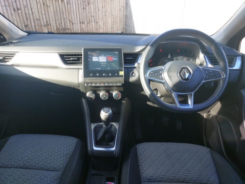 Used Renault Captur 2021 for sale - 76578780: Photo 2