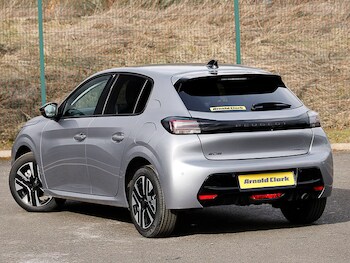 Used Peugeot 208 2026 for sale - 79612140: Photo