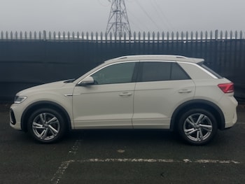 Used Volkswagen T-Roc 2022 for sale - 77913434: Photo