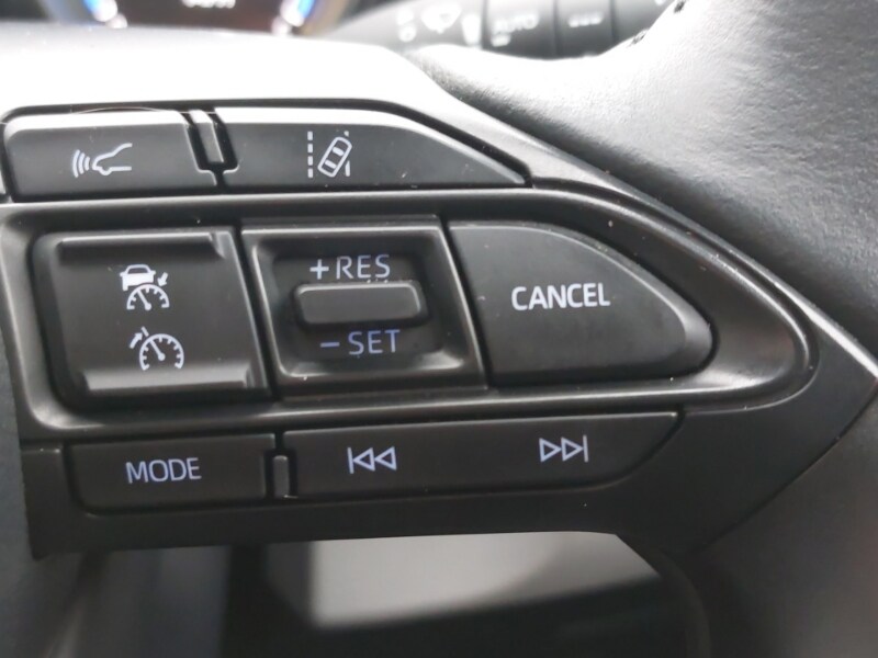 Used Toyota Yaris Cross 2022 for sale - 77476127: Photo 12