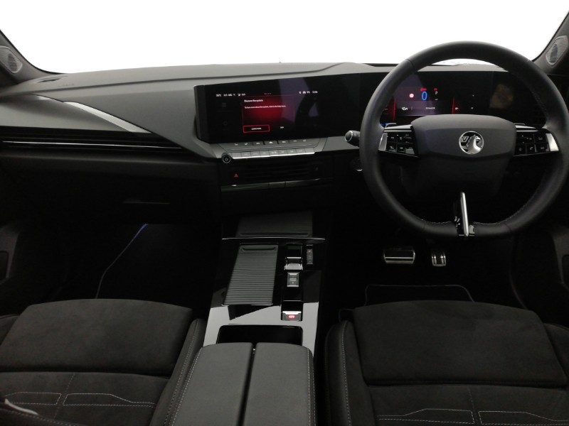 Used Vauxhall Astra 2024 for sale - 77924098: Photo 2