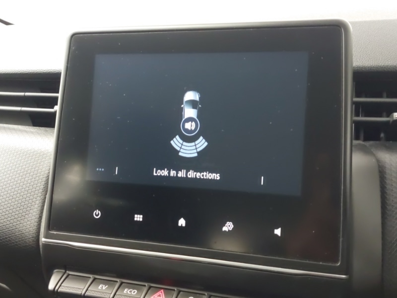 Used Renault Clio 2023 for sale - 78179133: Photo 11