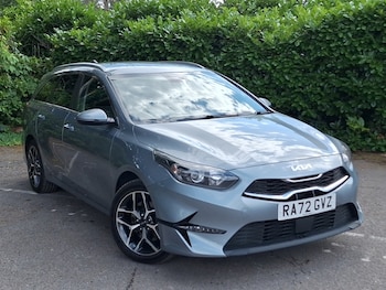 Used Kia Ceed 2023 for sale - 79480730: Photo