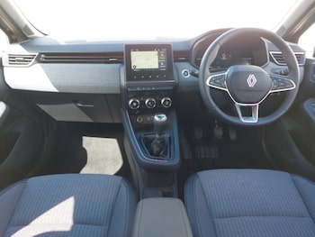 Used Renault Clio 2025 for sale - 79100324: Photo