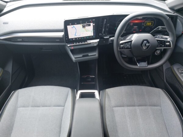Used Renault Megane E Tech 2022 for sale - 76225721: Photo 2