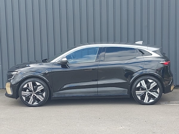 Used Renault Megane E Tech 2022 for sale - 76225721: Photo 4