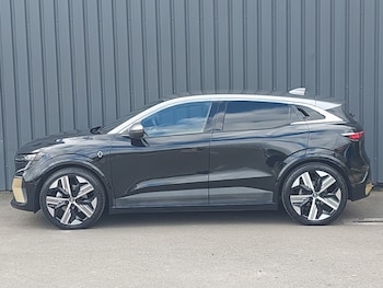Used Renault Megane E Tech 2022 for sale - 76225721: Photo 4