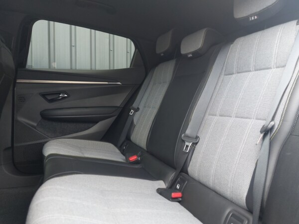 Used Renault Megane E Tech 2022 for sale - 76225721: Photo 6