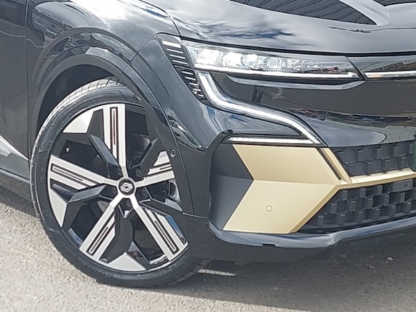 Used Renault Megane E Tech 2022 for sale - 76225721: Photo 9