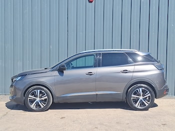 Used Peugeot 3008 2023 for sale - 78455250: Photo