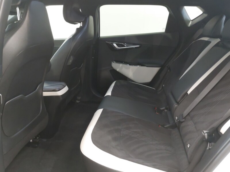Used Kia EV6 2023 for sale - 78093297: Photo 6