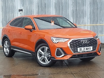 Audi - Q3