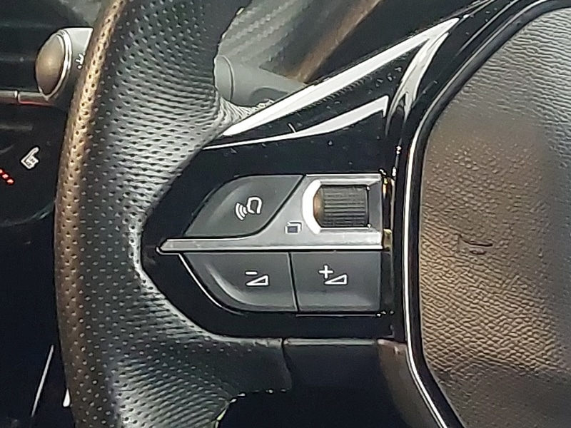 Used Peugeot 2008 2023 for sale - 77266524: Photo 10