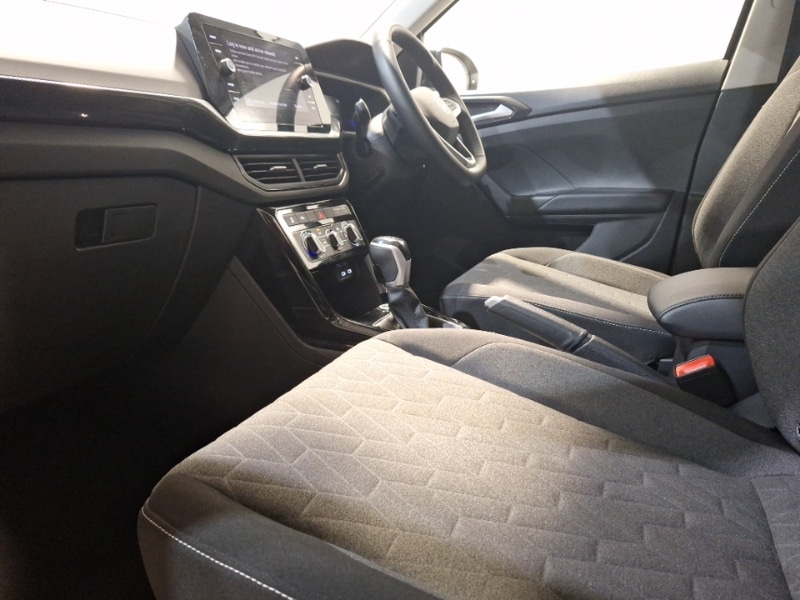 Used Volkswagen T-Cross 2024 for sale - 77115366: Photo 5