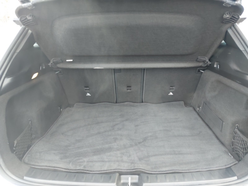 Used Mercedes-Benz GLA 2021 for sale - 77777779: Photo 8