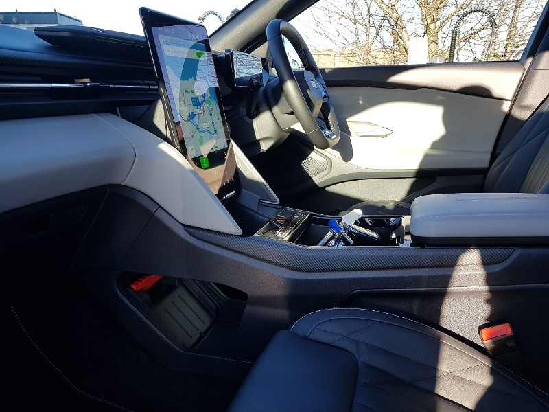 Used Ford Explorer 2024 for sale - 77253392: Photo 5