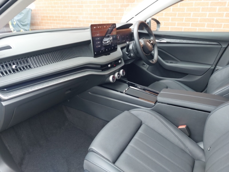 Used Skoda Superb 2024 for sale - 76411144: Photo 5