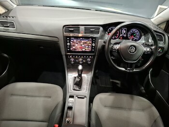 Used Volkswagen Golf 2020 for sale - 77876023: Photo