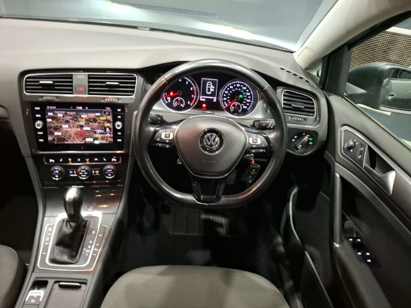 Used Volkswagen Golf 2020 for sale - 77876023: Photo 7