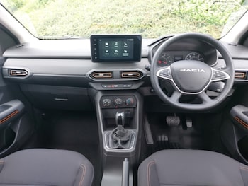 Used Dacia Sandero Stepway 2023 for sale - 75543673: Photo