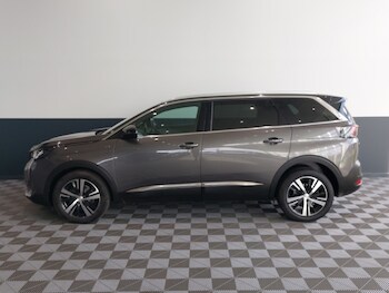Used Peugeot 5008 2023 for sale - 77645577: Photo