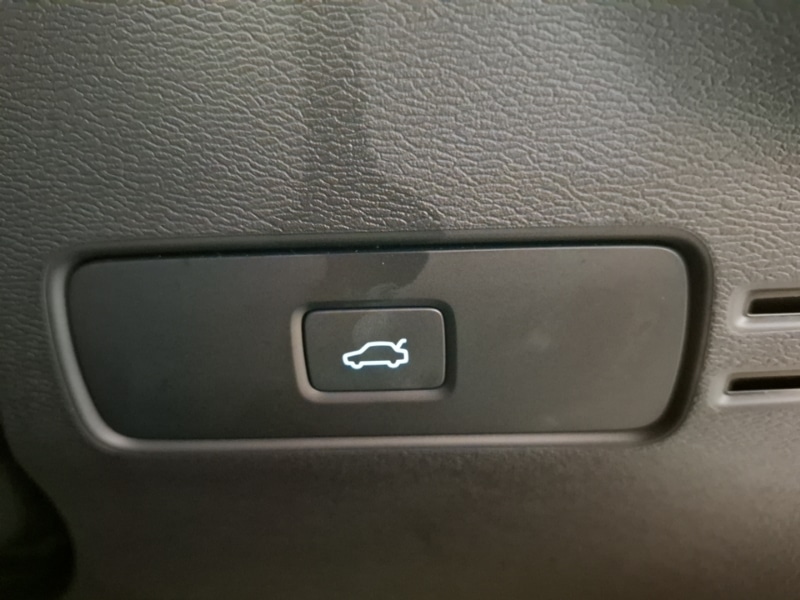 Used Volvo C40 2022 for sale - 76948126: Photo 10