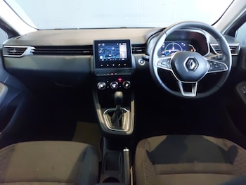 Used Renault Clio 2023 for sale - 78692657: Photo