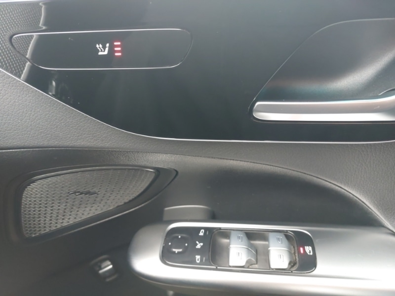 Used Mercedes-Benz C Class 2022 for sale - 77847817: Photo 12