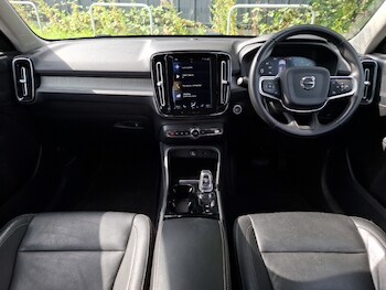 Used Volvo XC40 2020 for sale - 75608641: Photo