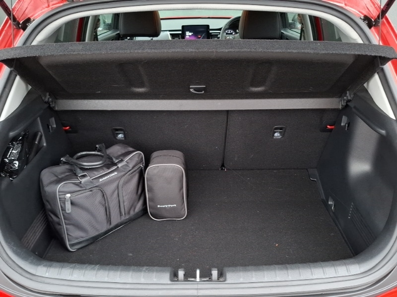 Used Kia Stonic 2023 for sale - 77467377: Photo 8