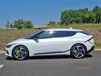 Used Kia EV6 2023 for sale - 79613845: Photo