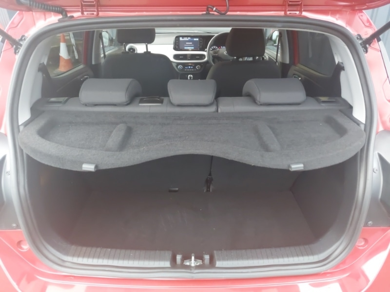 Used Hyundai i10 2022 for sale - 77664661: Photo 8