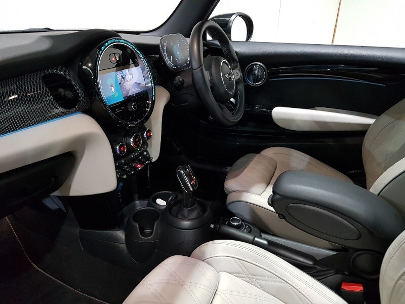 Used MINI Convertible 2023 for sale - 77964589: Photo 5