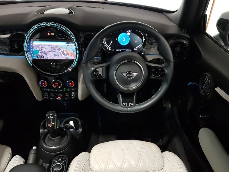 Used MINI Convertible 2023 for sale - 77964589: Photo 7