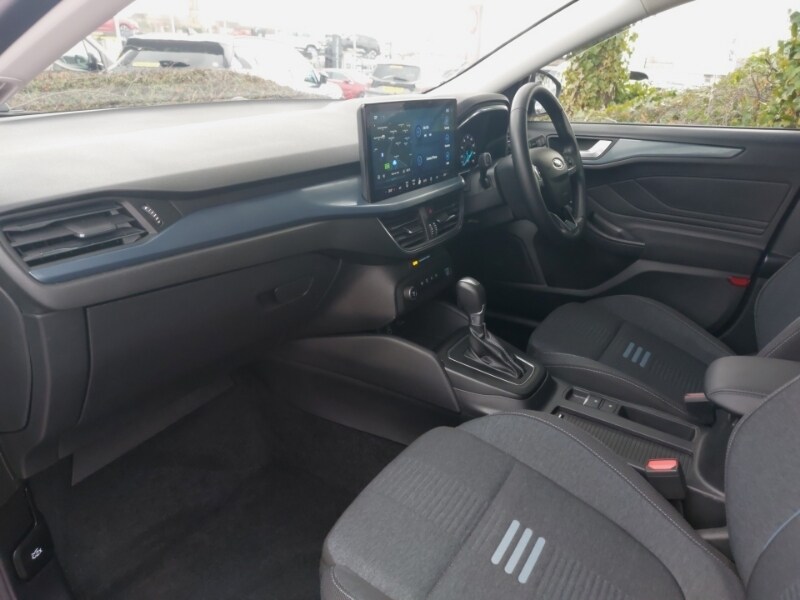 Used Ford Focus 2023 for sale - 77948469: Photo 5