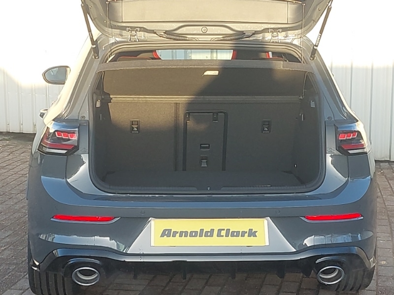 Used Volkswagen Golf 2025 for sale - 76912126: Photo 8